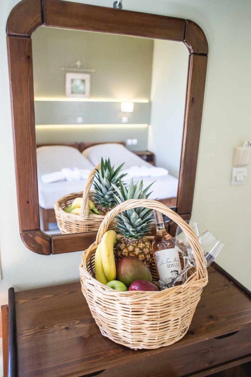 Filoxenia Hotel Tinos Ngoại thất bức ảnh