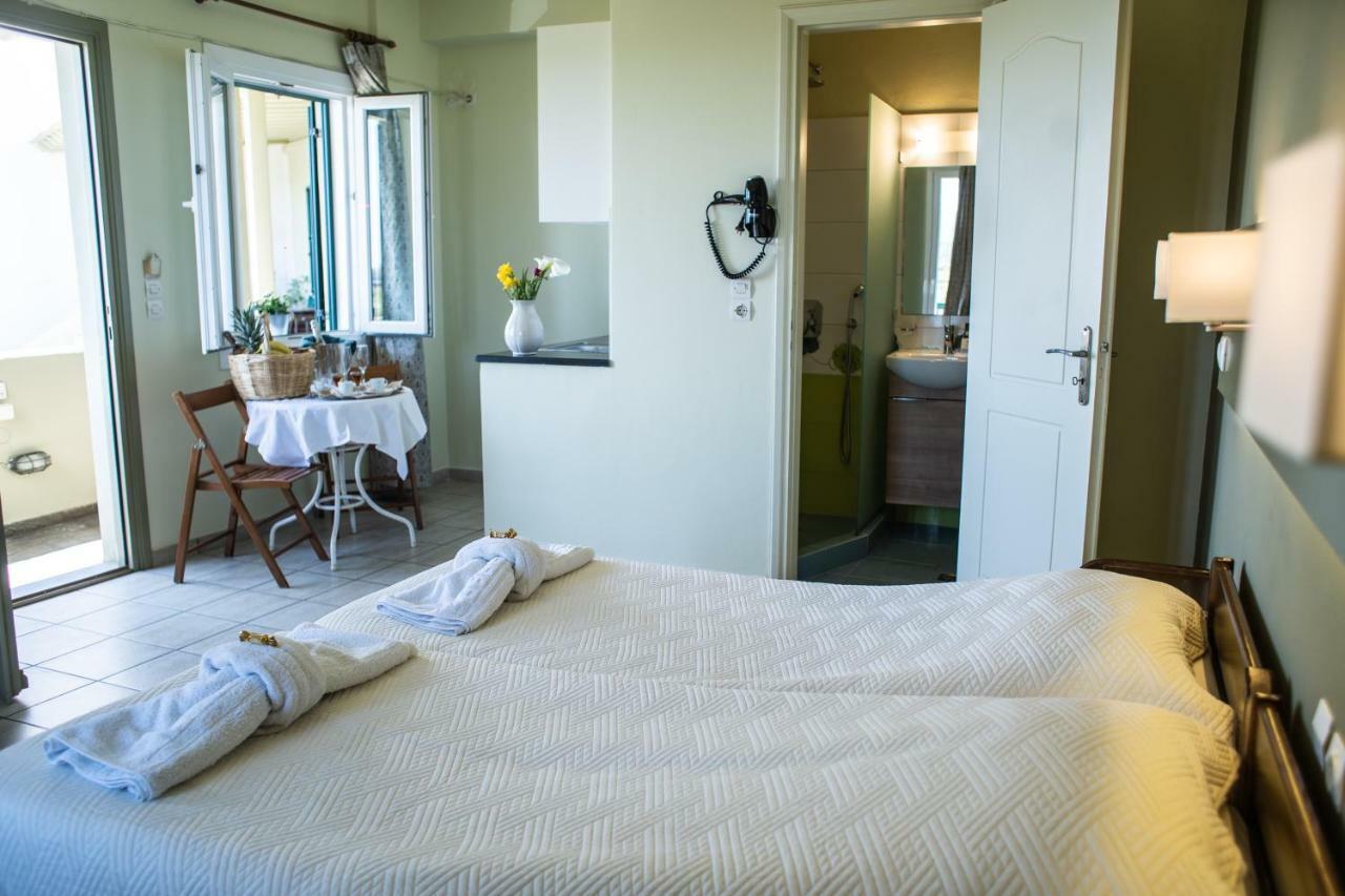 Filoxenia Hotel Tinos Ngoại thất bức ảnh