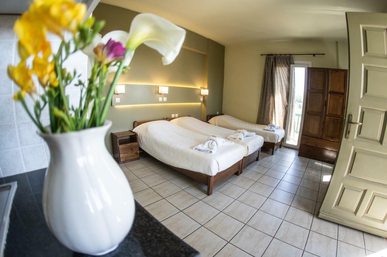 Filoxenia Hotel Tinos Ngoại thất bức ảnh