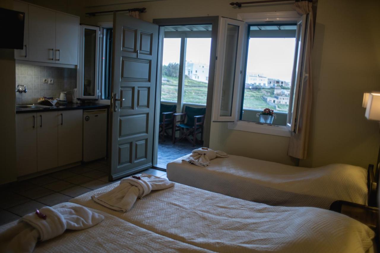 Filoxenia Hotel Tinos Ngoại thất bức ảnh